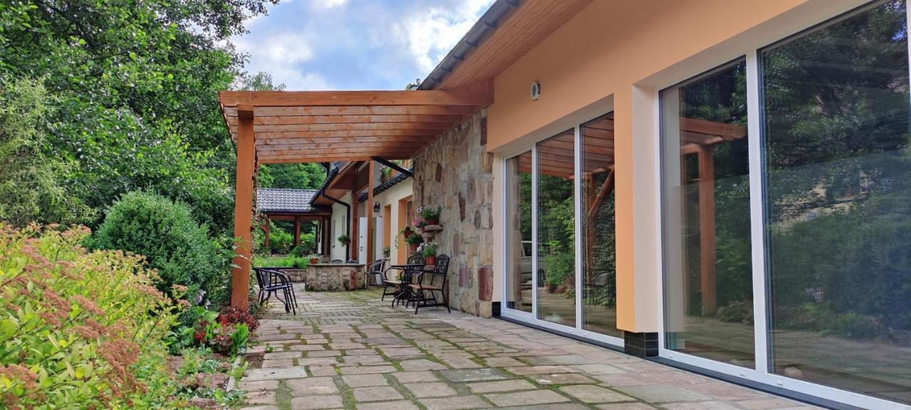 Villa Zielona Roza Wambierzyce Exterior foto