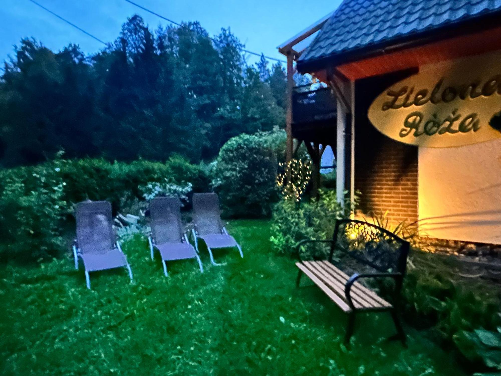 Villa Zielona Roza Wambierzyce Exterior foto